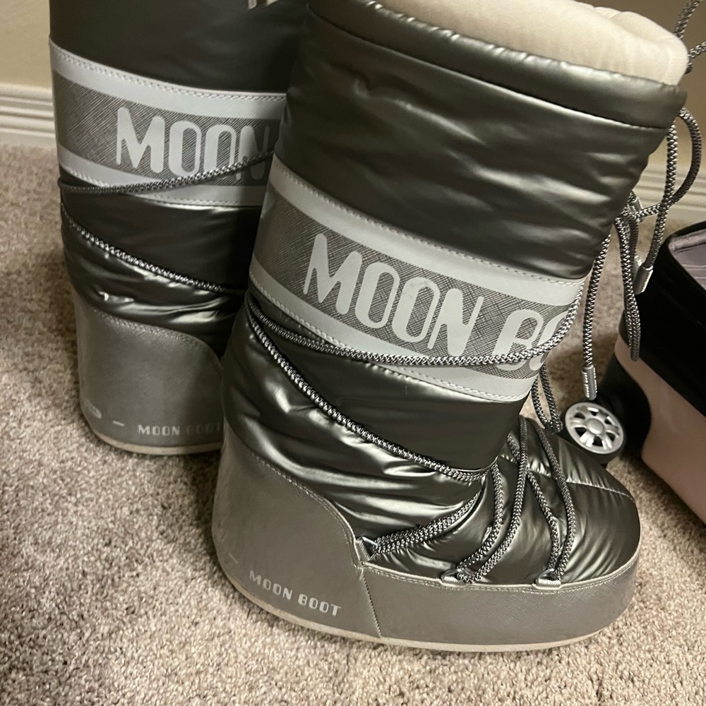 Moon Boot